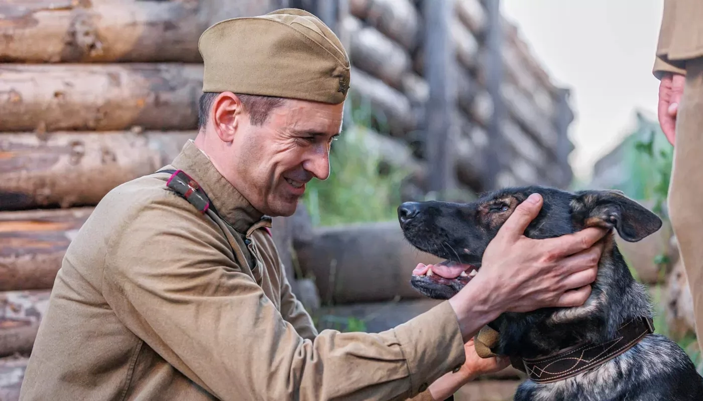 Начались съемки военной драмы «Солдат по кличке Рекс»