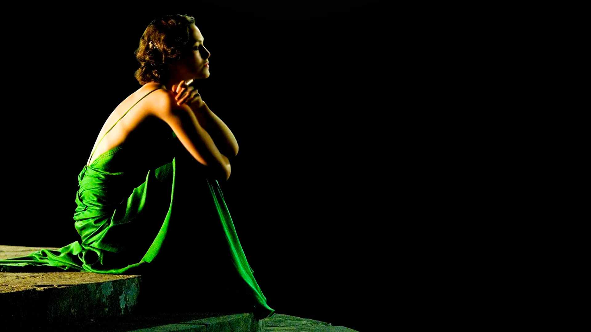video-section-banner-image