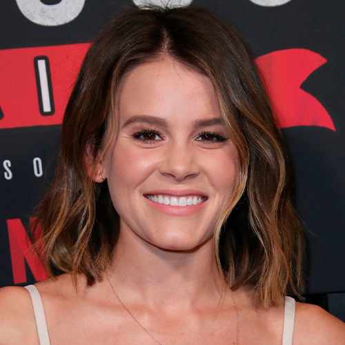 Сози Бейкон